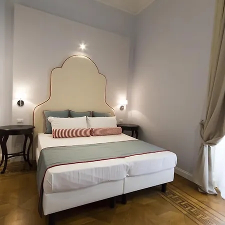 Residenza Degli Artisti 4*